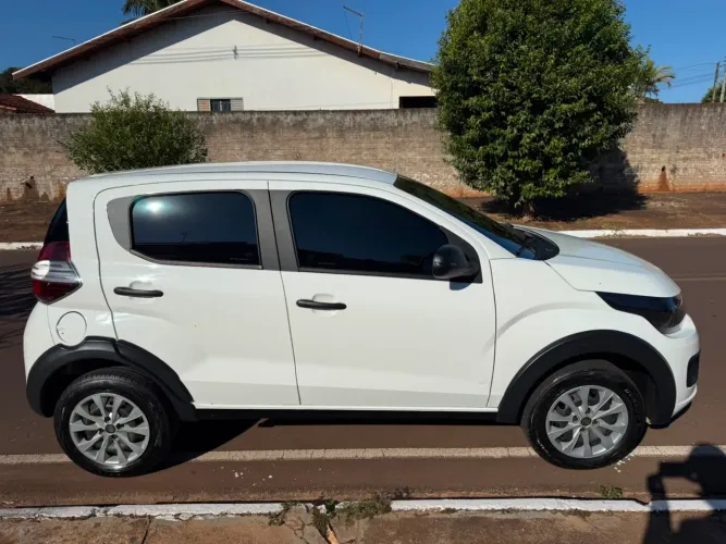 Fiat Mobi Like 1.0 Fire Flex 5P. 2024
