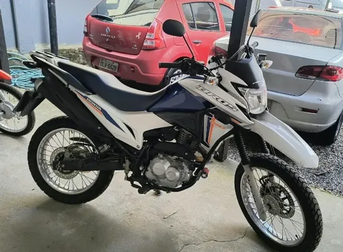HONDA BROS 160 2024 14 mil km