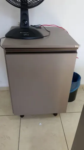 ARMÁRIO MULTIUSO PORTA LATERAL 