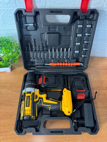 Parafusadeira furadeira 48V 2 baterias - Nova!