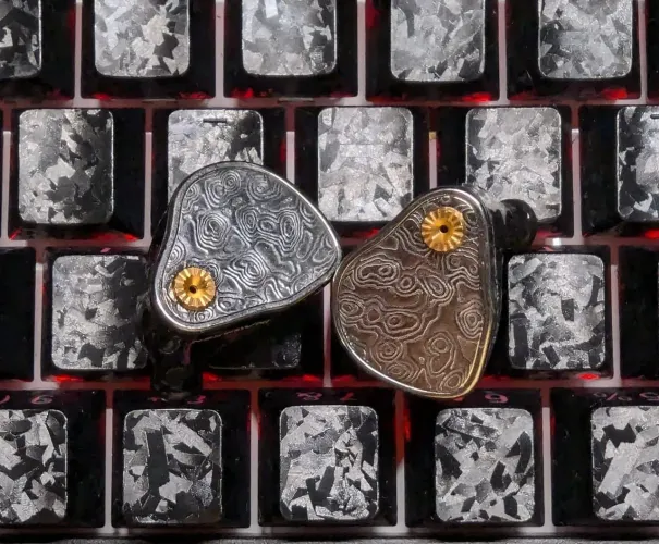 Inawaken Twilight-DS IEM