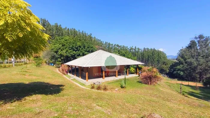 Chácara à venda, 5.400 m² por R$ 490.000 - Bairro dos Mellos - Brasópolis/MG