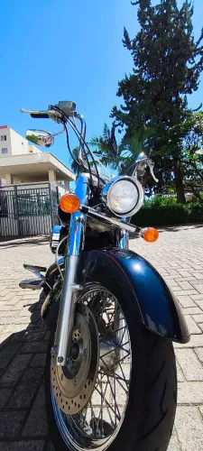 Shadow 750