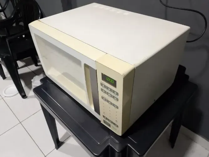 Microondas Consul em perfeito estado 