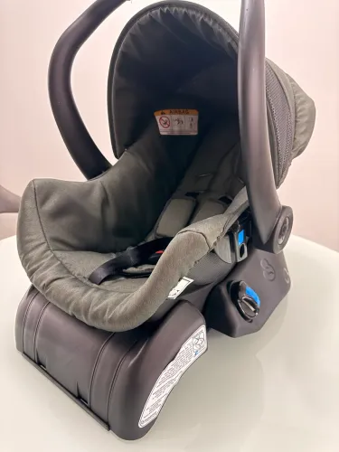 Bebê conforto Galzerano