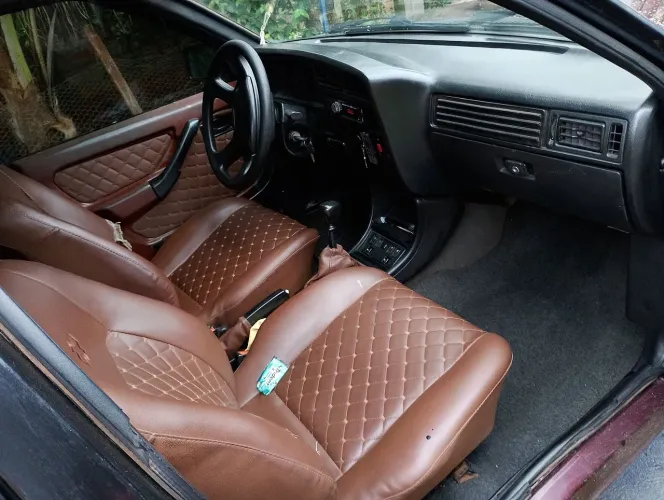 Chevrolet Monza GLS/ Hi-tech 2.0 EFI 2P E 4P (álcool) 1994