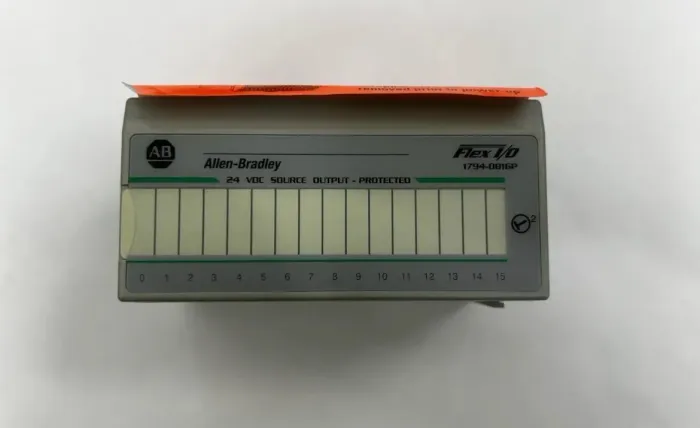 Módulo Allen Bradley Flex I/O 1794-OB16P 16 Saídas Digitais 24VDC