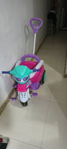 Carrinho Triciclo De Passeio Baby City Menina Maral - Rosa