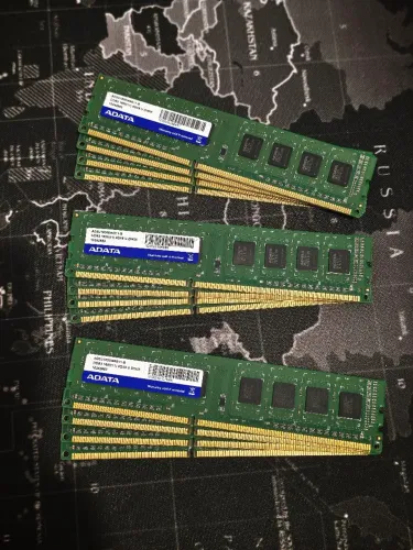Memória RAM DDR3 12X4GB 1600MHz
