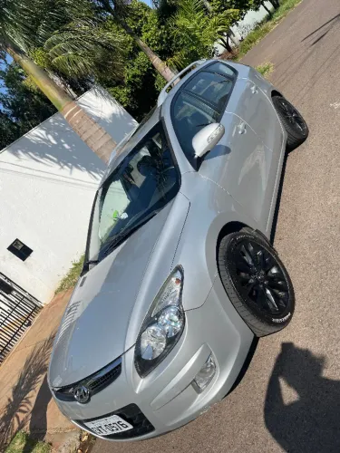 Hyundai I30CW 2.0 16V 145cv Aut. 5P 2011