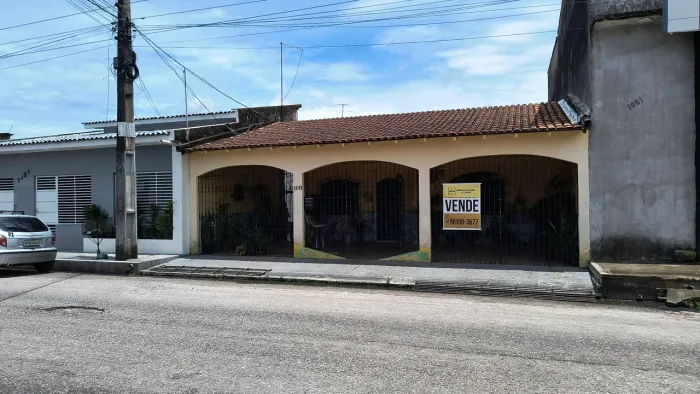 Vendo casa 3/4, suíte na cidade nova