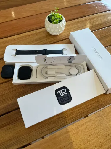 Apple Watch Series 10 46mm GPS - Bateria 100%, Tela Intacta + Caixa Completa