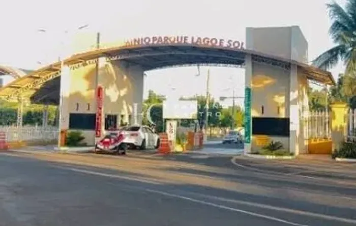 CONDOMÍNIO PARQUE LAGO E SOL - Rancho à venda no bairro Centro - Fronteira/MG