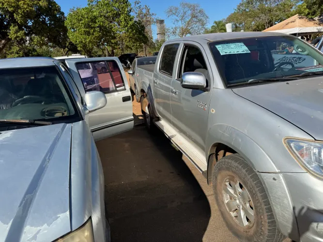 Toyota Hilux CD SRV D4-d 4X2 3.0 163cv TDI Dies 2011
