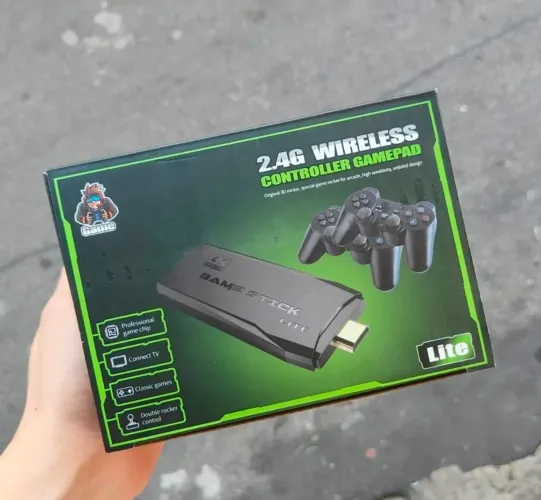 Game Stick 4K Lite com 2 controles - 10 mil jogos