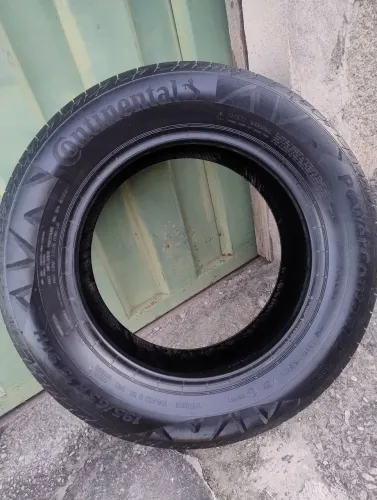Pneu aro 15 