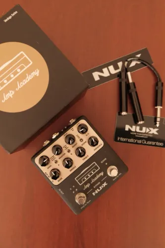 Pedal Nux Amp Academy