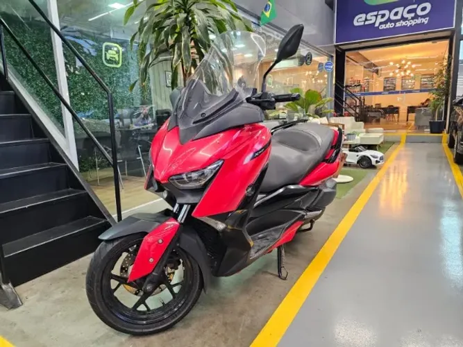 XMAX 250 ABS
