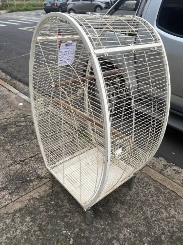 Gaiola grande para papagaio