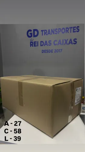 Caixas de papelão e saco bolha 