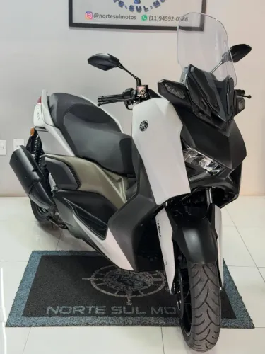 Yamaha X Max 250 Connect ano 2025