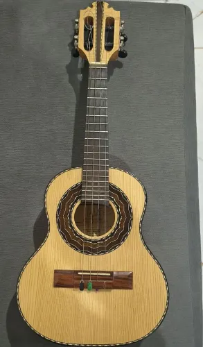 Cavaquinho ER Luthier Faia