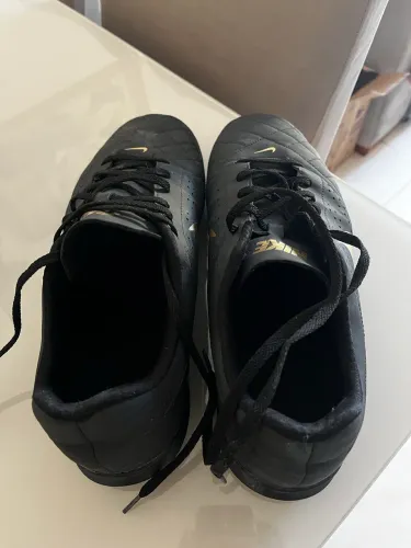 Chuteira/society Nike