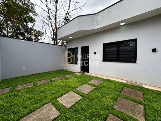 Casa á venda no Bairro Villa Branca em Jacarei