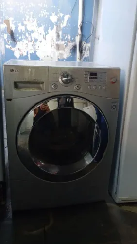 Máquina de lavar roupa lava e seca LG 10kg