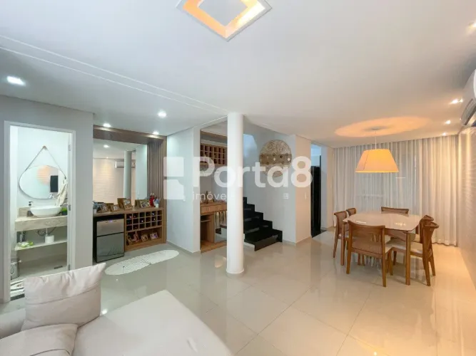 Condomínio 3 Dorms 120m² Giardino com Área Gourmet e 2 Vagas