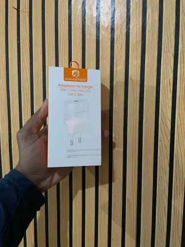 Carregador turbo 30w iOS iPhone Novo ?