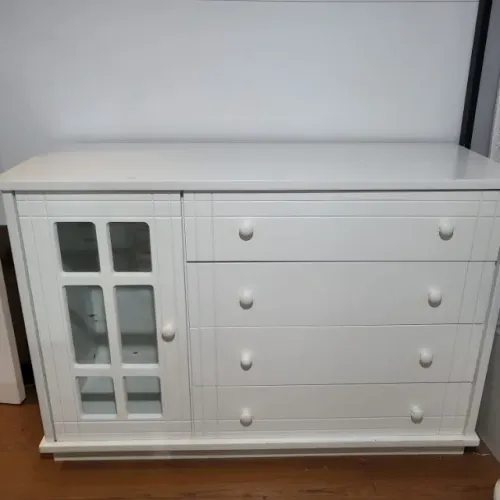 Cômoda Branca 4 Gavetas e Porta - móvel de Qualidade