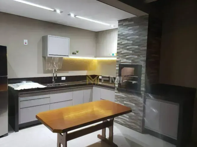 Sobrado com 4 dormitórios à venda, 300 m² por R$ 1.990.000,00 - Jardim Golden Park Residen