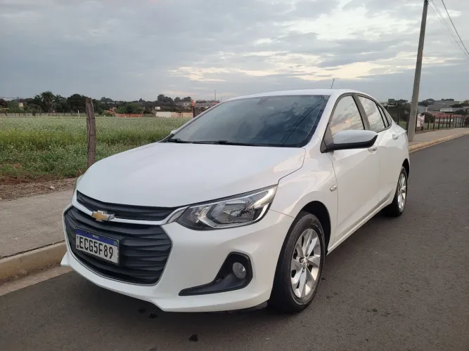 Chevrolet Onix Plus LT 1.0 12V TB Flex Aut. 4P 2020