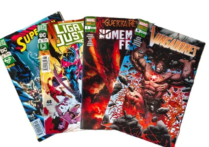 Coleção de HQs da Marvel e DC