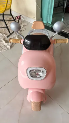 Moto infantil elétrica