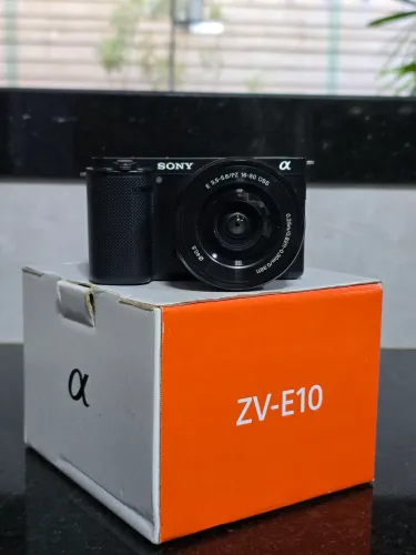 Sony ZV-E10 novinha + lente 16-50mm