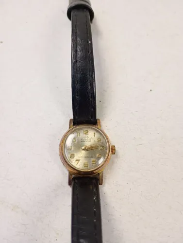 Relógio Mondaine Vintage Corda Manual - 17 Rubis Funcionando