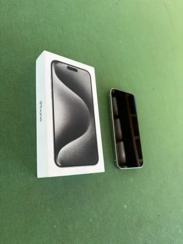 iPhone 15 pro Max 512gb