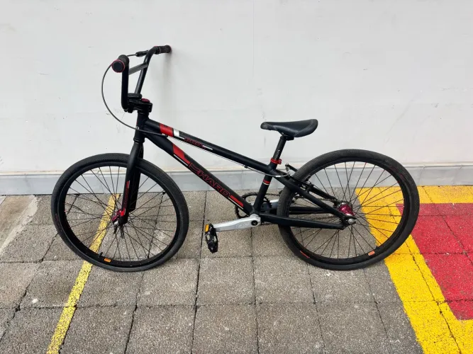 Bicicleta BMX Haro Race