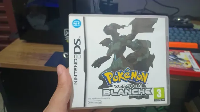 Pokémon White Versão Europeia - Nintendo DS