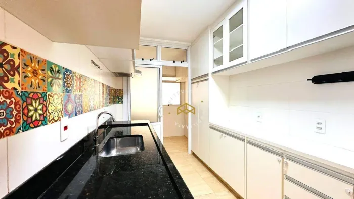 Apartamento com 3 dormitórios para alugar, 99 m² por R$ 5.726,00/mês - Centro - Campinas/S