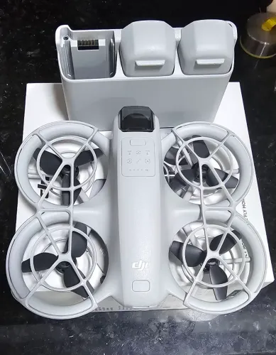 DJI NEO 
