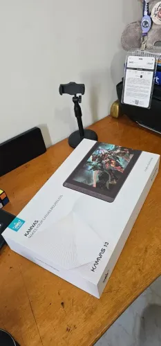 Mesa Digitalizadora com Tela Huion Kamvas 13 