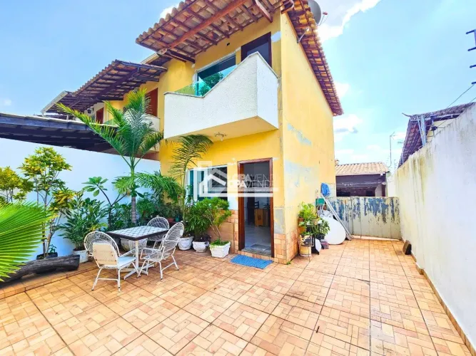Casa Geminada Duplex com Armários Planajeados - BH - Santa Amélia - 2 Quartos - 3 Vagas