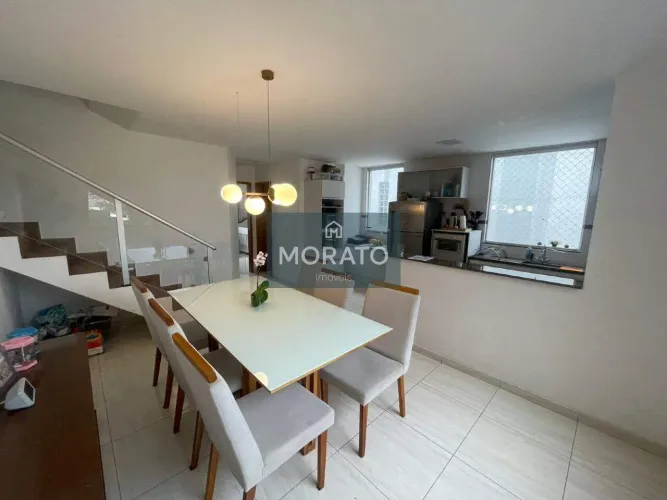 Cobertura Duplex com 3 Quartos 2 Banhos e 2 Vagas no Centro