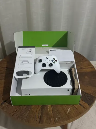 Xbox Séries S - Com jogos