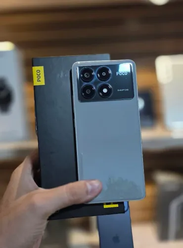 Poco X6 Pro, 256/8GB RAM, cor cinza, 10 dias de uso, c/ caixa e carregador.<br><br>Tem esse tbm