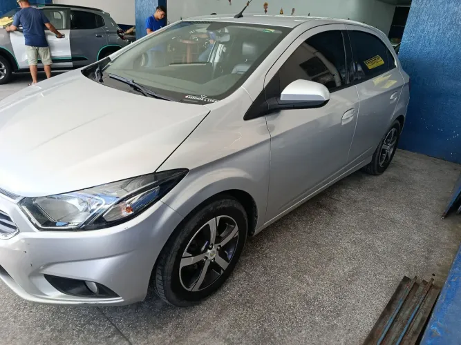 Chevrolet Onix Hatch LTZ 1.4 8V Flex Mec. 4P 2019