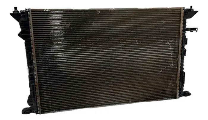 Radiador Água Audi Q3 1.4 2019 8k0121251l